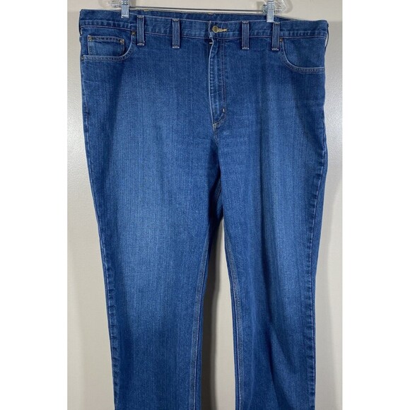 Carhartt Jeans Men 46x32 Medium Wash Blue Traditional Fit 101496 420 - Picture 1 of 12